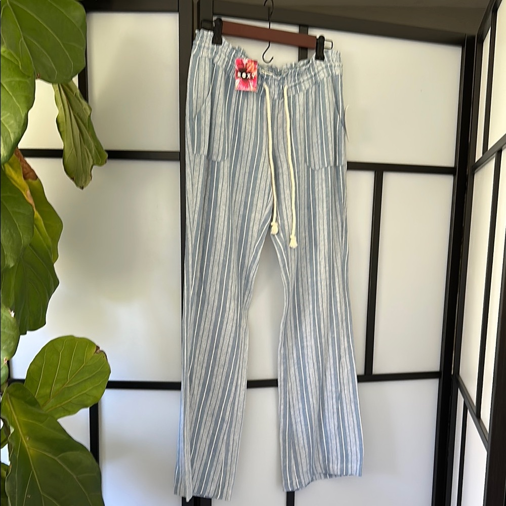 Roxy Blue and White Casual Pants